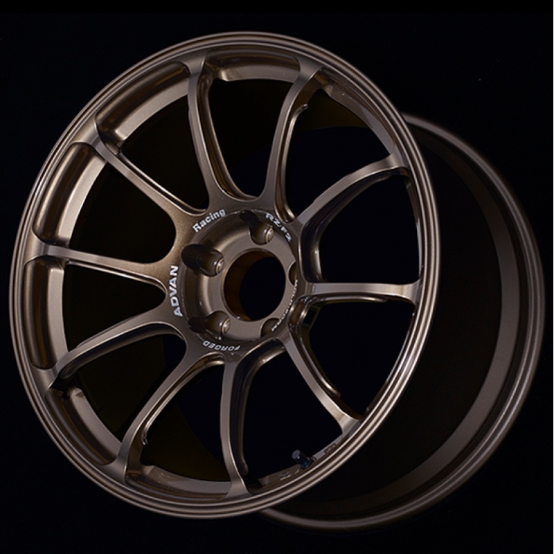 Advan RZ-F2 18×9.5 +44 5-114.3 Racing Umber Bronze
