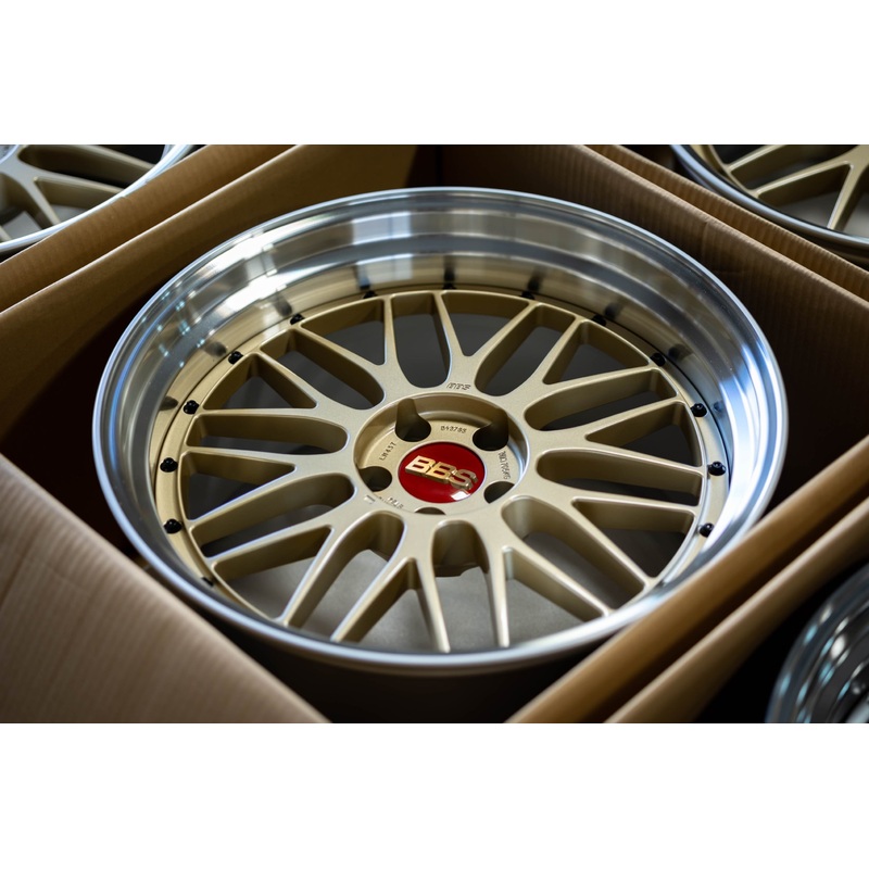 BBS LM 20×10 +22, 20×11 +24 5×112 Gold (SET)