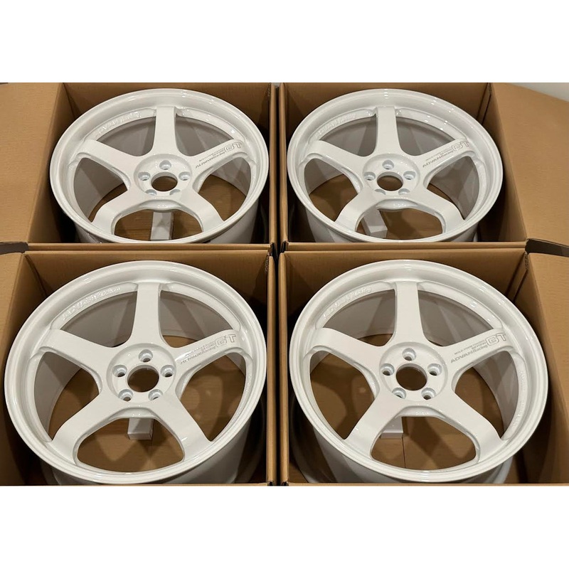Advan GT Beyond 18×9.5 +45 5×100 Racing White (SET)