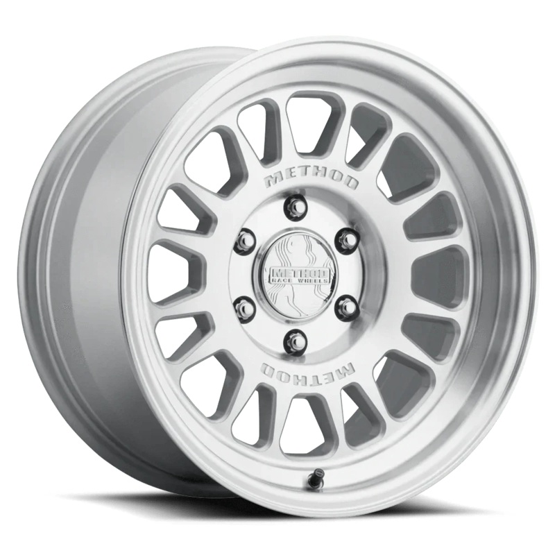Method Race Wheels MR318 18″ 6×139.7 Machined Clear Coat