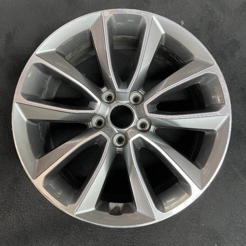 18″ SANTA FE 17-18 18×7.5 alloy 3.3L LWB Original OEM Wheel Rim